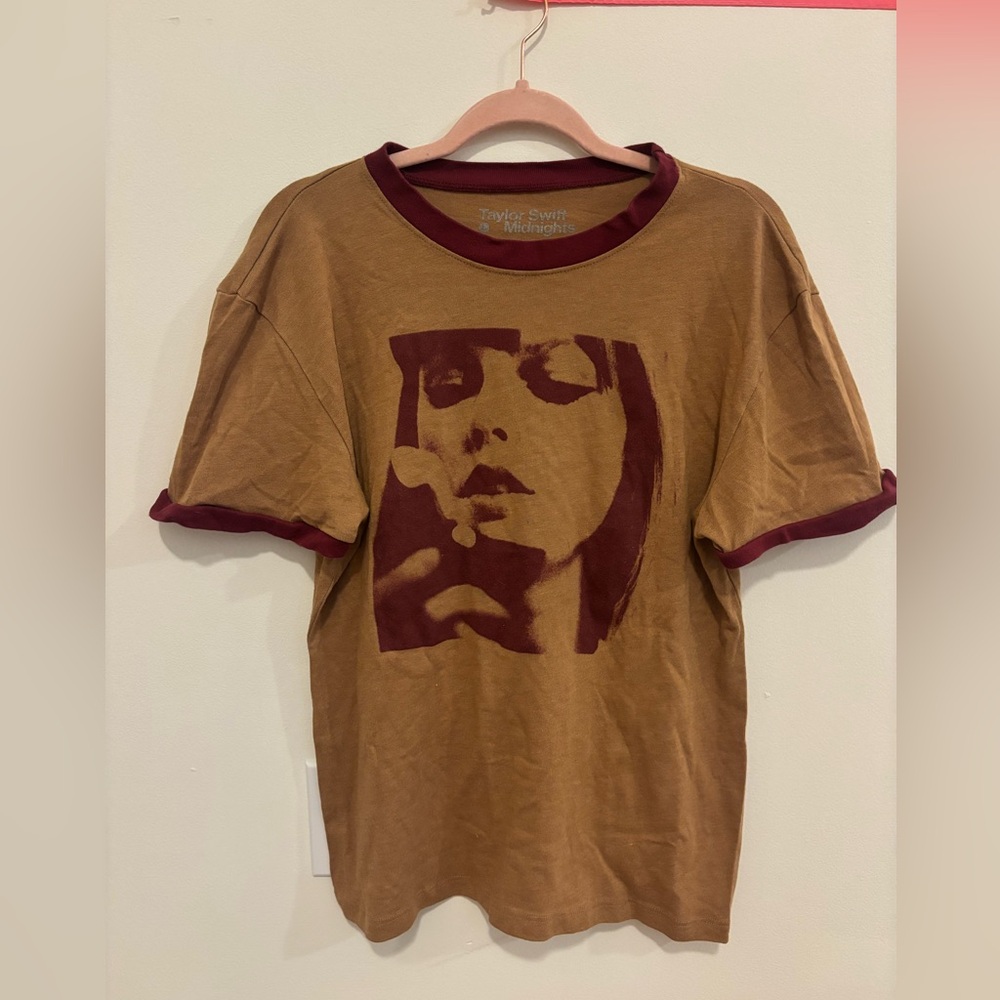 Taylor Swift Brown Tee with Maroon Trim and Graphic
